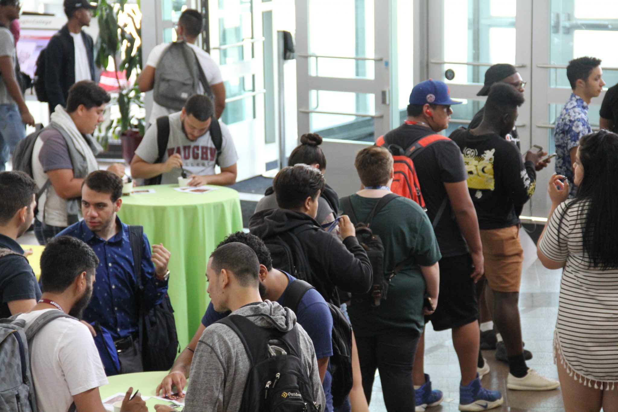 Welcome Week Activities Draw Large Crowds