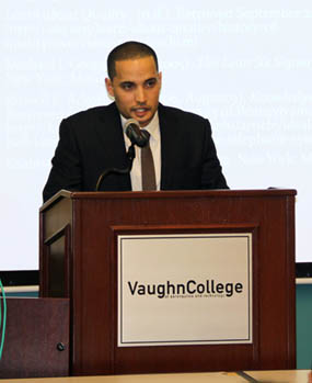 Vaughn Alumnus Gives Back to Vaughn Community