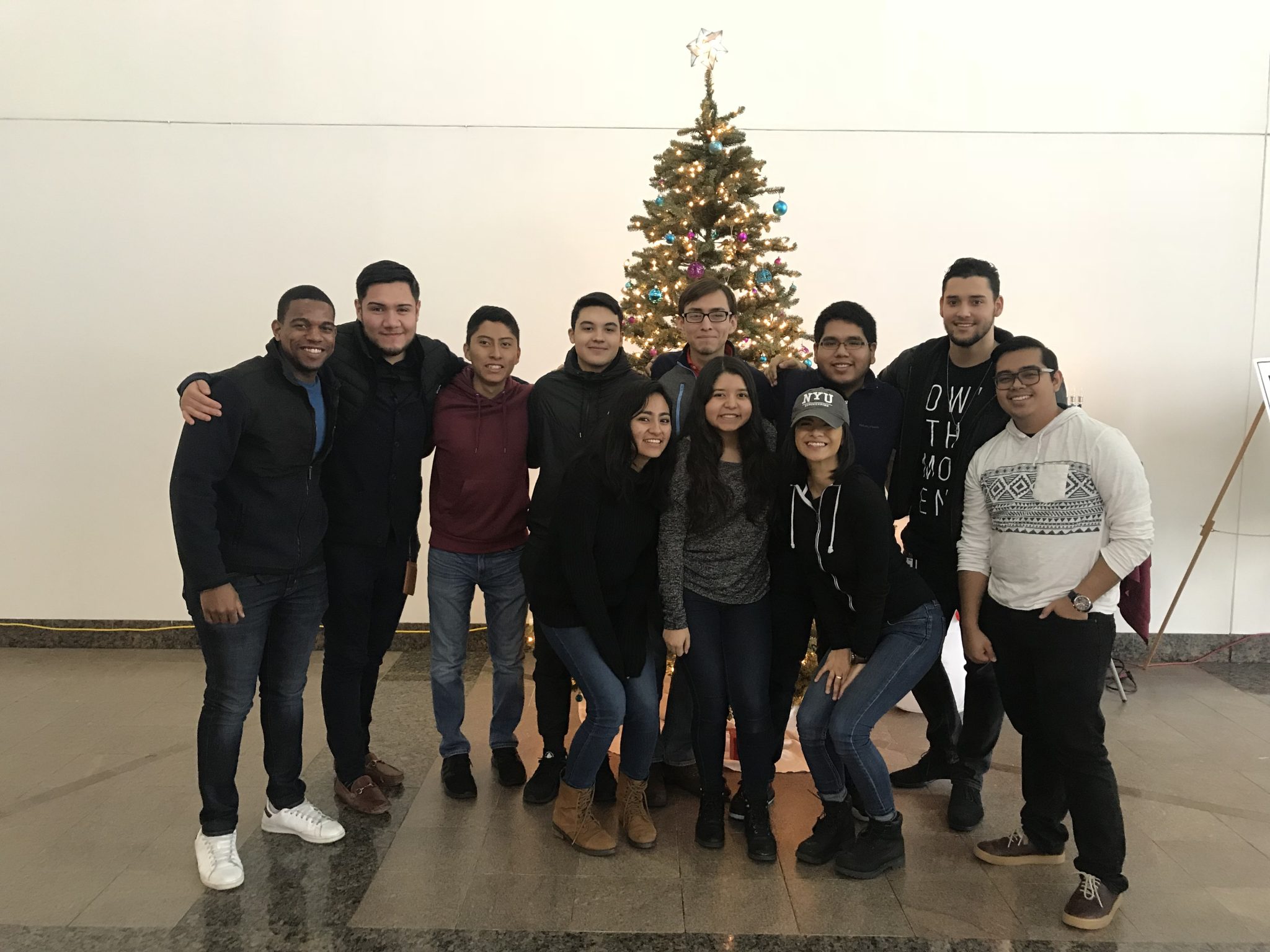 Society of Hispanic Professional Engineers Vaughn Student Chapter Attends Holiday Dinner and Receive Recognition